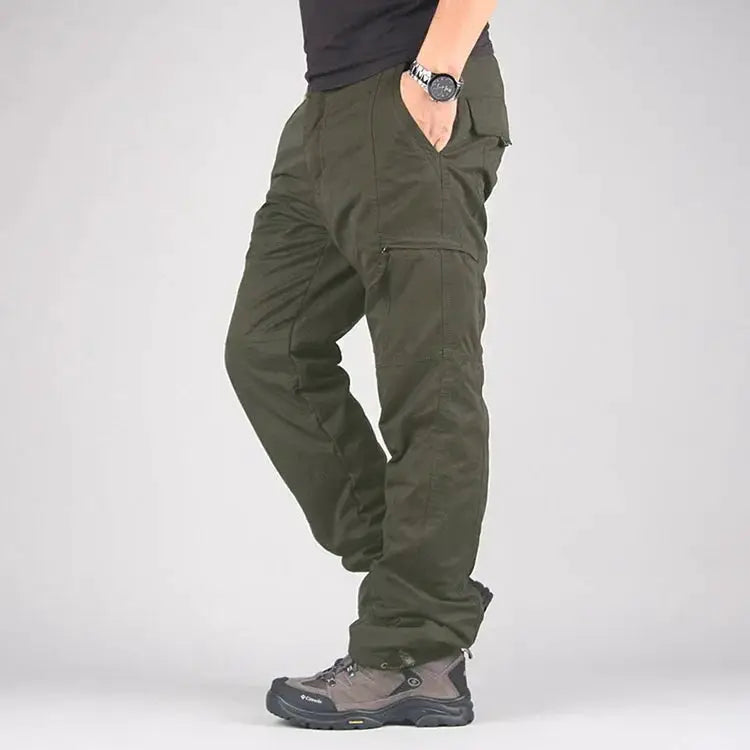 Men's fleece cargo pants in olive green with cargo pockets for hiking by Simples Market, 3XL