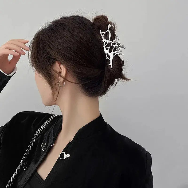 Large Geometric Claw Clips for Women Silver Metal Shark Hair Clips Korean Fashion Grab Clamps Hair Accessories