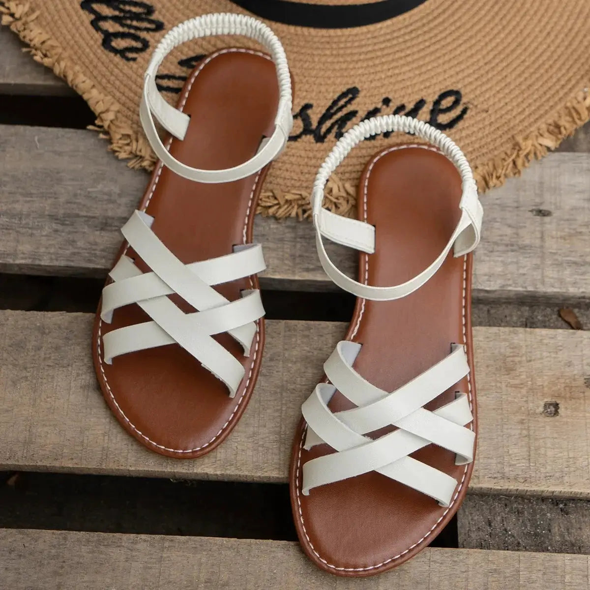 NovaWalk Women Flat Sandals With Roman Straps Non Slip Rubber Soles For Everyday Comfort And Casual Style