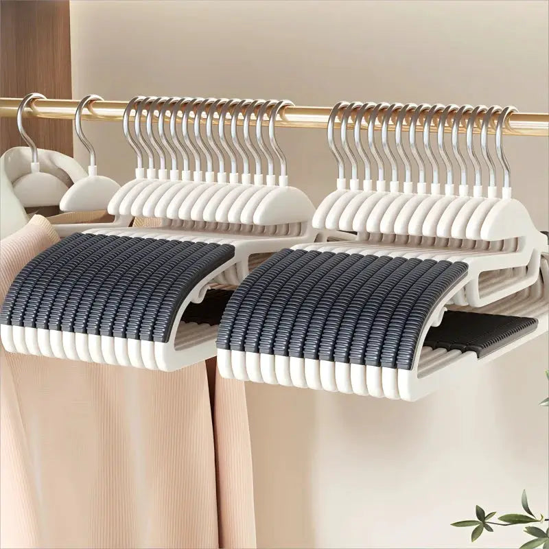 Hangers 10Pcs Simples Market multifunctional wet/dry with black/gray anti-slip ribs for clothes in bedroom wardrobe