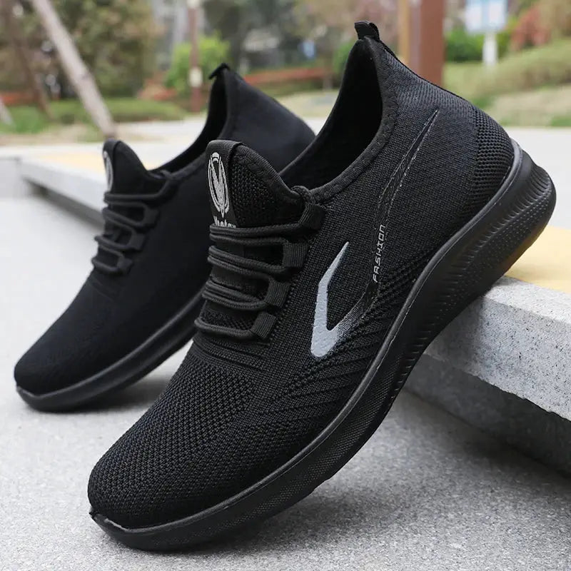 Pair of men's Simples Market black knitted running shoes, lightweight, breathable, non-slip outsole