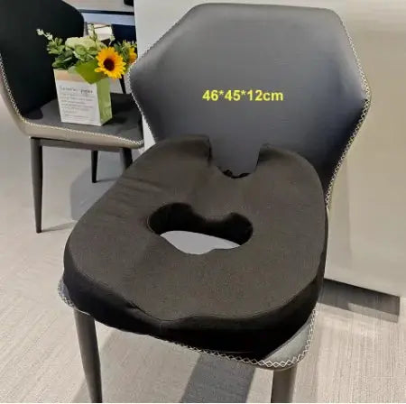 Donut pillow coccyx seat cushion by Simples Market; black memory foam, 46×45×12 cm