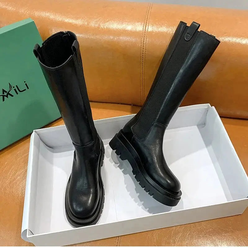 Platform Women Knee High Boots With Fur Lining And Square Heels For Winter Warmth