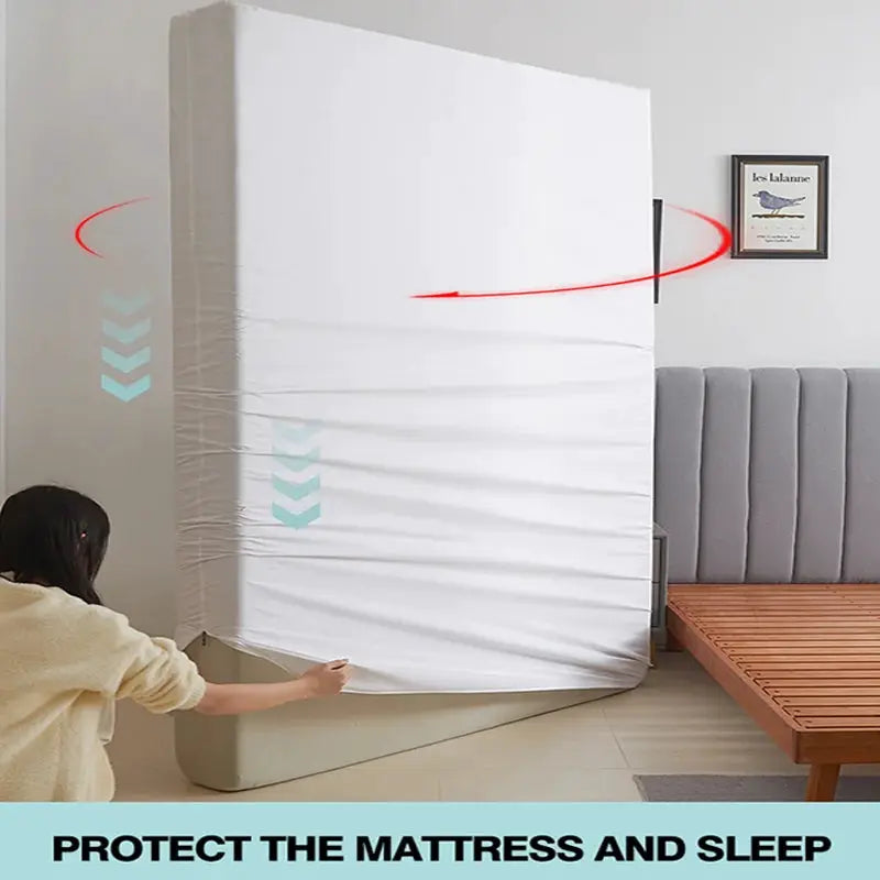 White waterproof mattress protector with zipper; for queen or king beds, soft, breathable, noiseless and antibacterial.