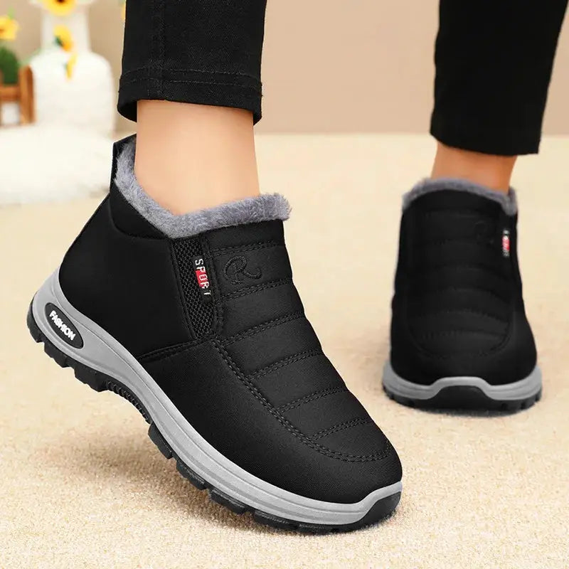 SnowNest Women Plush Winter Boots Warm Insulated Ankle Snow Boots With Furry Lining For Cozy Comfort