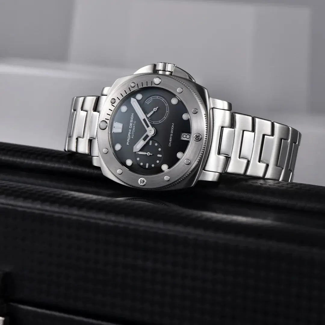 PAGANI DESIGN men's automatic diver watch with stainless steel bracelet, black dial, 200m water resistant