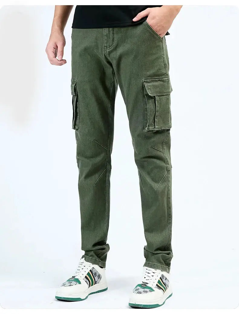 Men's olive green denim cargo pants by Simples Market with elastic waist and multiple pockets
