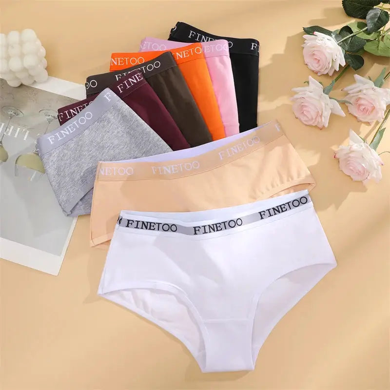 Women's cotton briefs with FINETOO waistband in assorted colors.