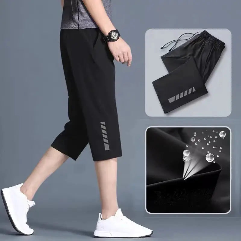 SONECHOKI men's black calf-length running pants with printed stripes Simples Market quick-dry sport bottoms