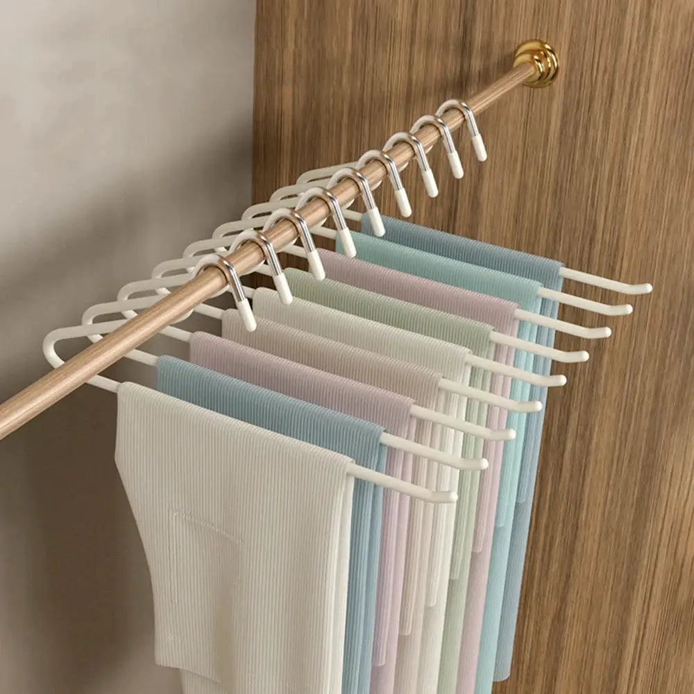 Simples Market goose-shaped pants rack 30pcs with anti-slip pastel clips on a wooden rod
