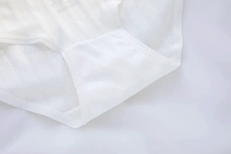 SP&CITY women's white breathable cotton seamless underwear briefs