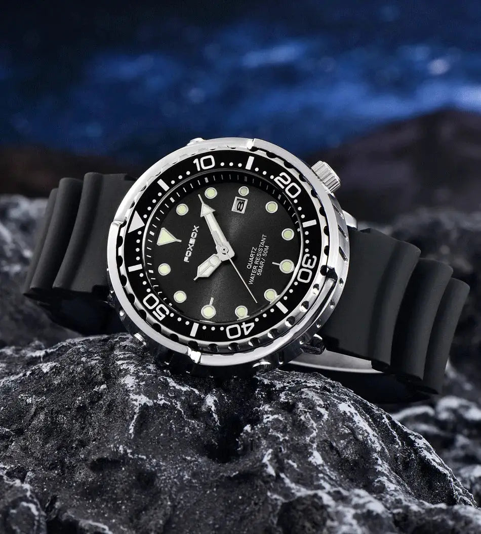 LIGE men's diver watch with black dial, luminous markers, stainless steel bezel, rubber strap, 50ATM water resistant