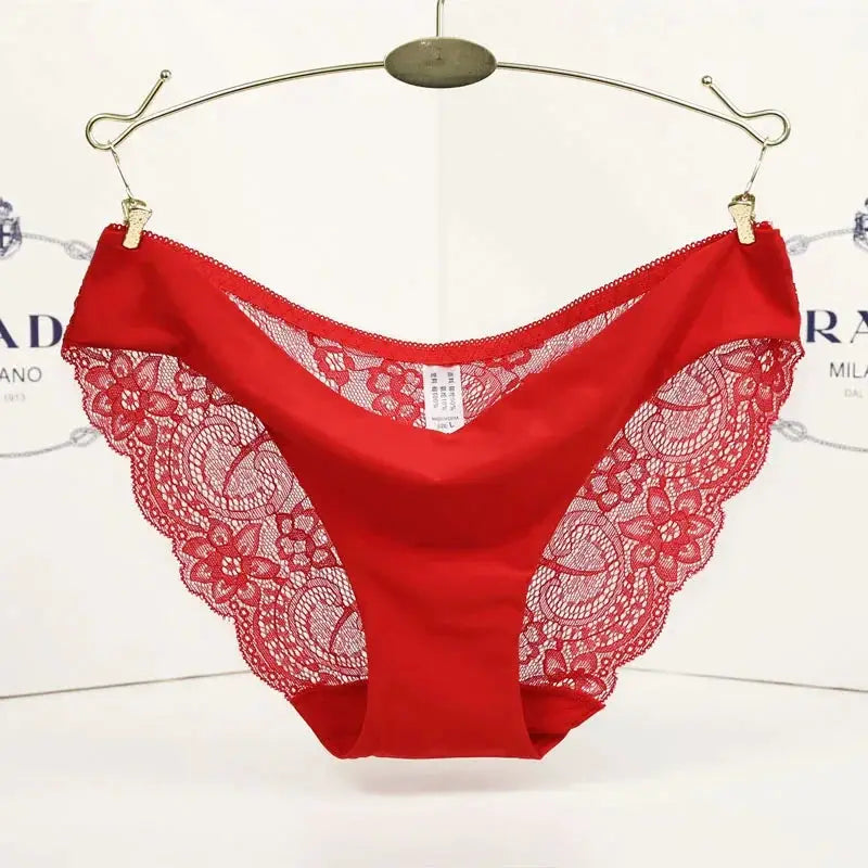 Red seamless lace panties for women, low-rise with floral lace side panels