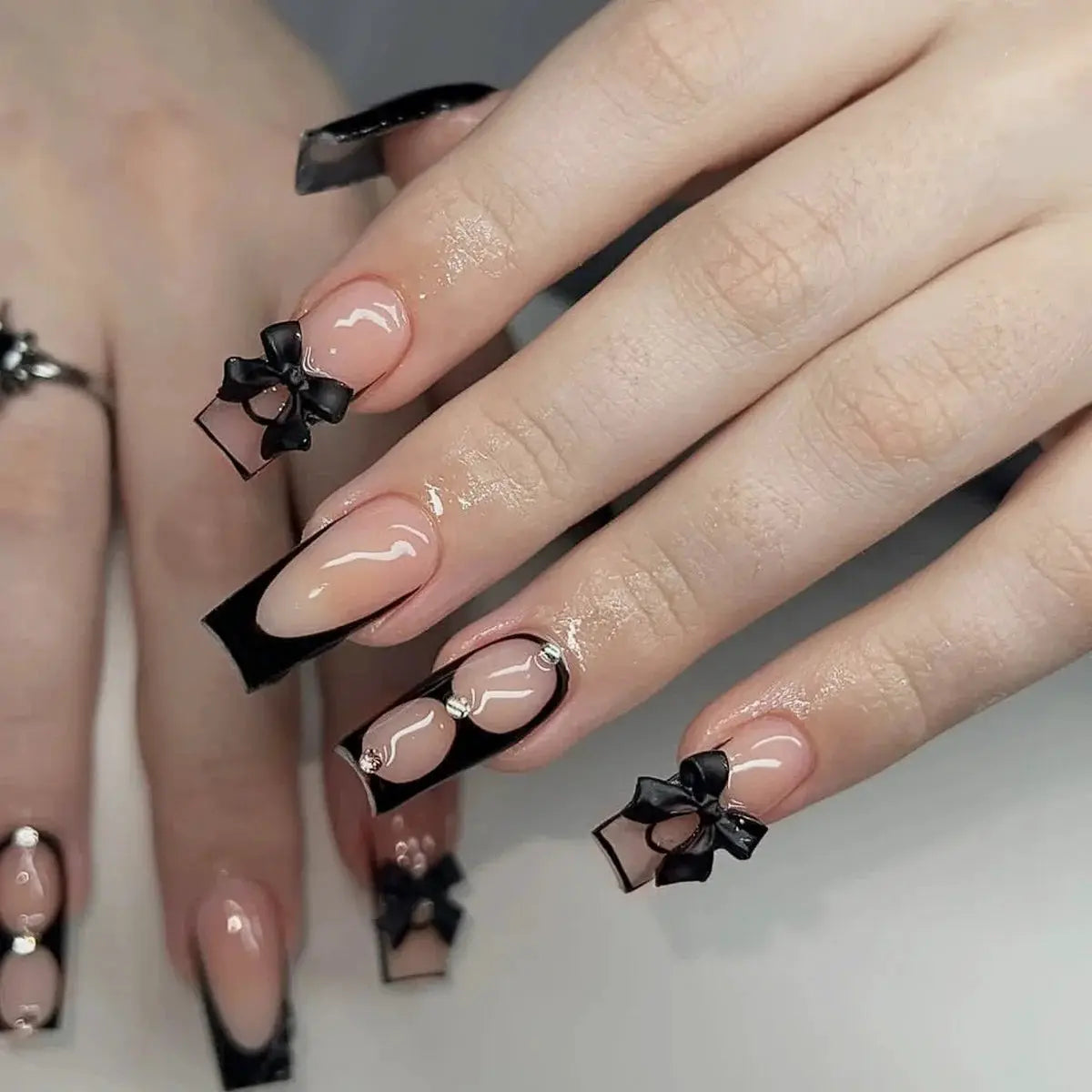 LuxeNail White French Press On Nails 3D Bowknot Full Cover Tips Durable 24Pcs DIY Manicure Set