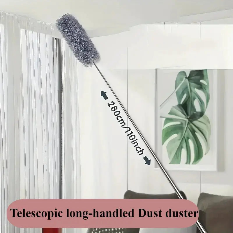 Simples Market 2.8m telescopic chicken-feather duster with fluffy gray head and extendable curved ceiling-cleaning handle