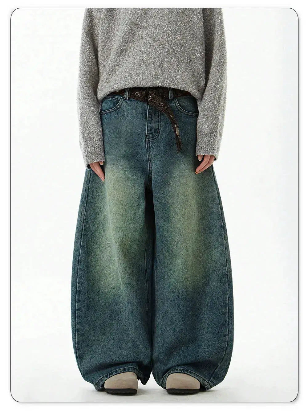 Men's blue wide-leg denim pants by Simples Market; baggy vintage jeans with loose fit