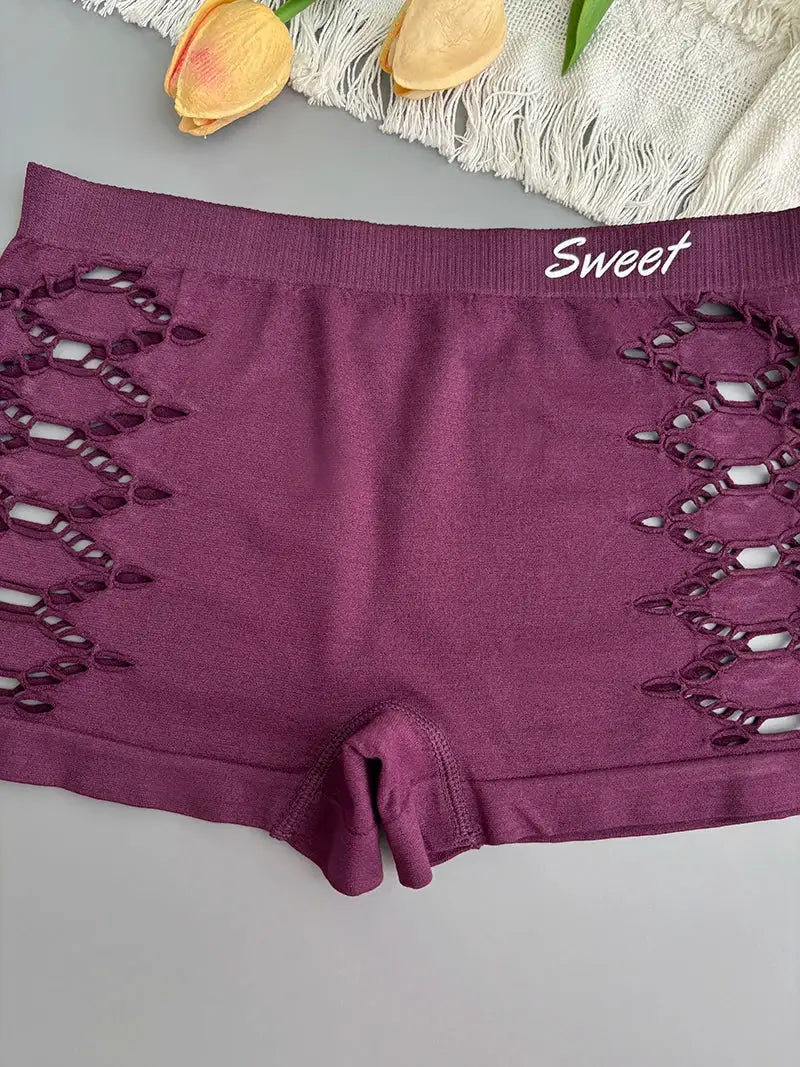 Seamless underpants shorts in purple with side mesh cutouts and Sweet waistband logo, Simples Market.