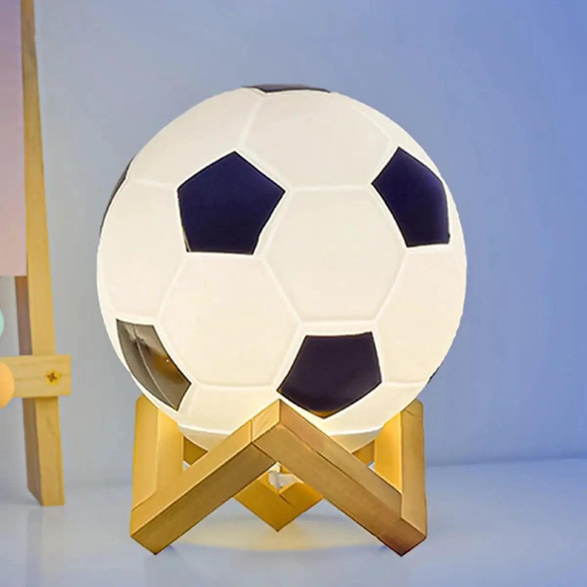Soccer ball night light, 14 cm, 3D lamp on a wooden stand, battery-powered