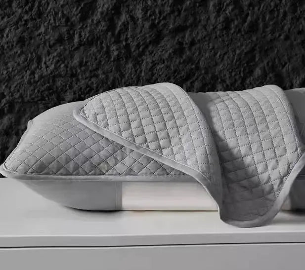 Clip pillow cover Simples Market, light gray quilted fabric, waterproof anti-mite isolation layer 72x45cm