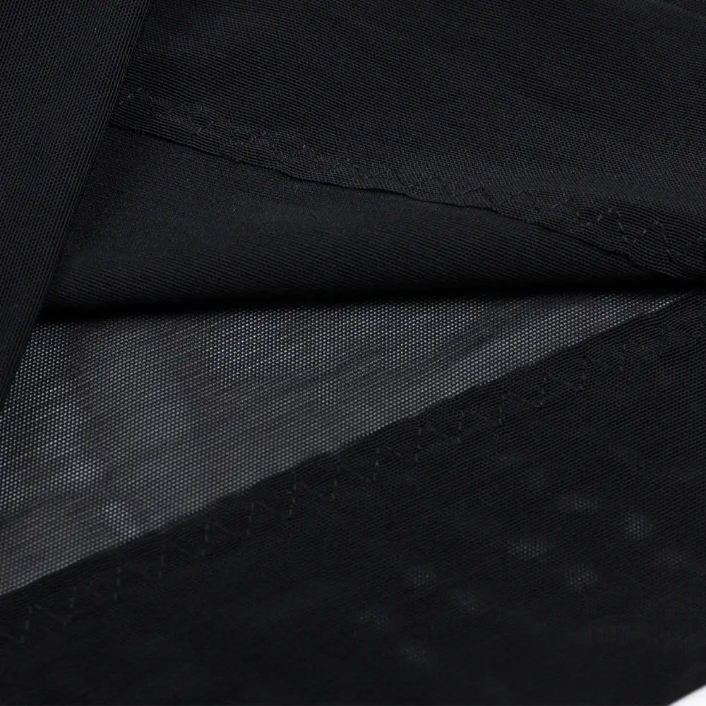 Simples Market men's chest compression shirt, black fabric with mesh lining