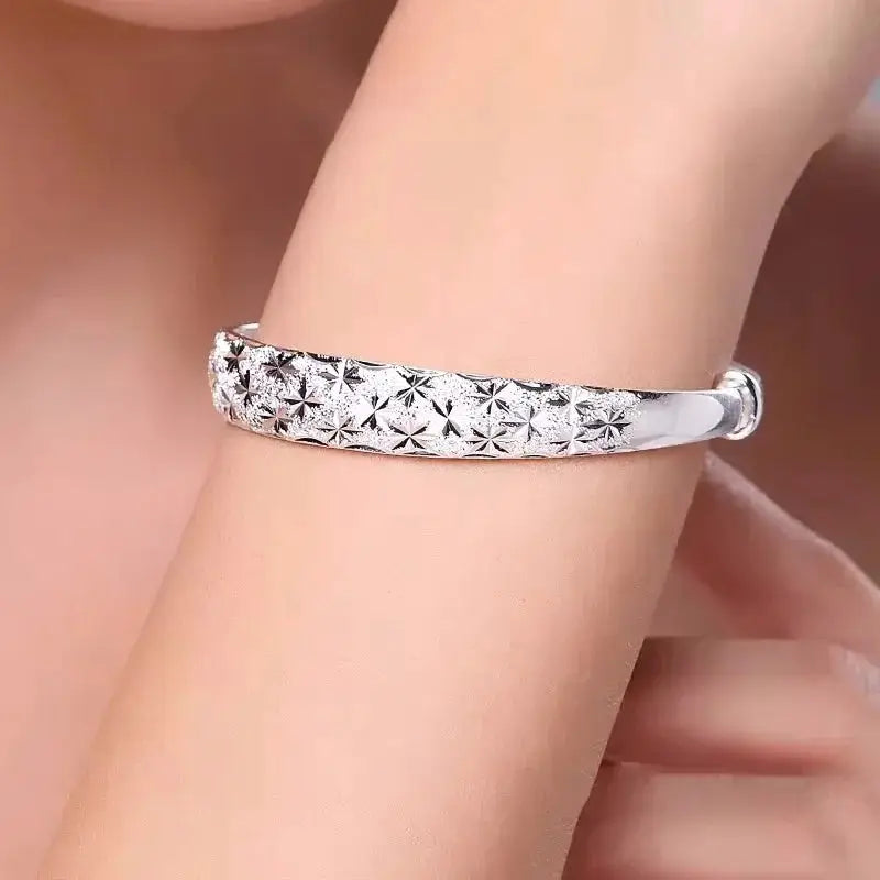 Sterling silver Gypsophila Star bangle bracelet for women, Simples Market jewelry.
