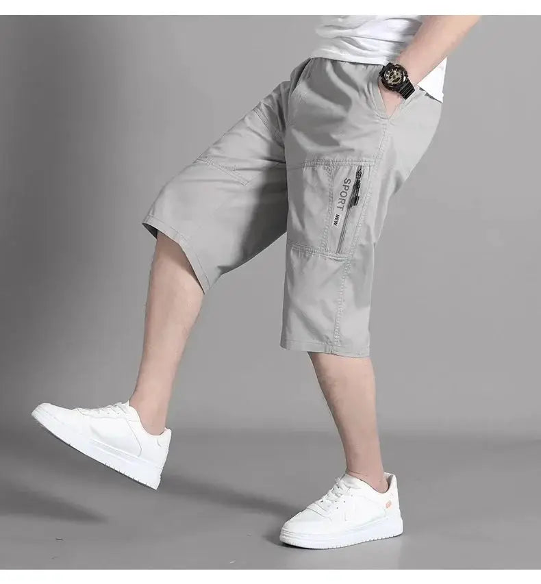 Mens cargo shorts knee-length, light gray cotton with zip pocket, Simples Market casual summer shorts