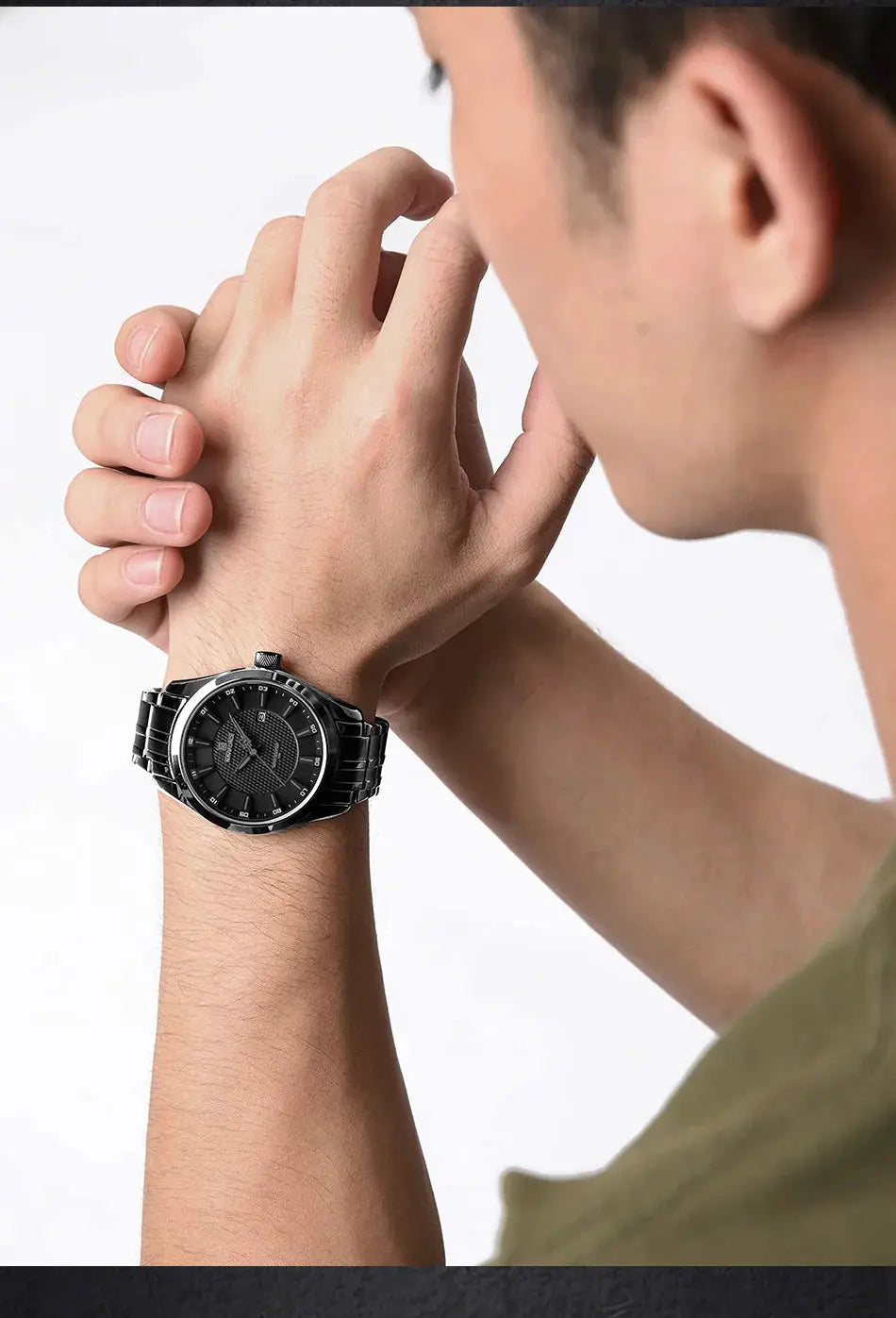 Naviforce men's watch with stainless steel strap and black dial