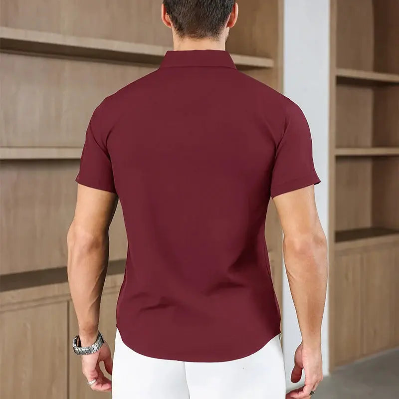 Men's burgundy short-sleeve polo shirt by Simples Market, solid color, back view.