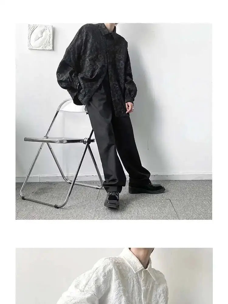 Crushed jacquard shirt, two-color black and white, loose-fit with bat-wing sleeves and turn-down collar