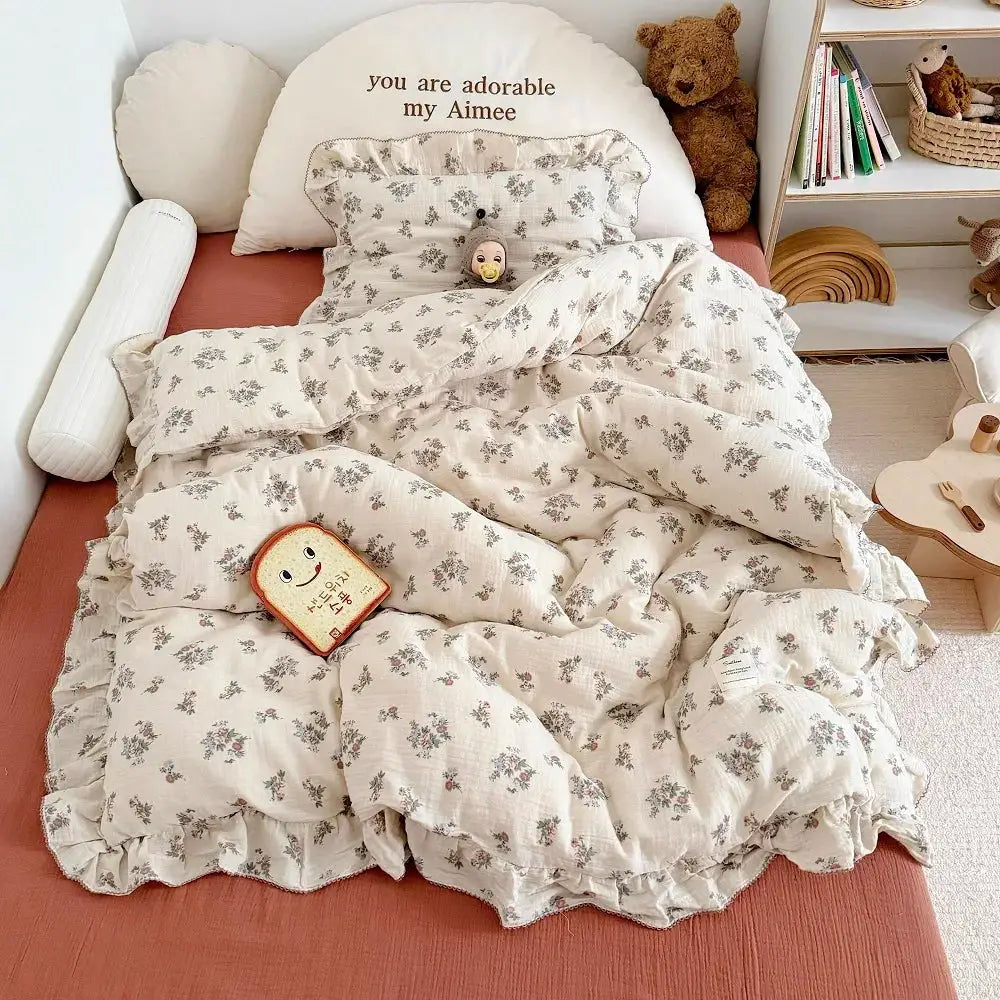 3-piece floral 100% cotton bedding set with ruffle-edge duvet cover and pillowcases ivory cream