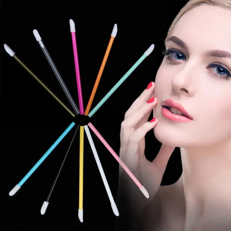 CosmoGlo Disposable Lip Brush Kit 50 Pcs Hygienic Nylon Wands for Precise Lipstick and Lip Gloss Application