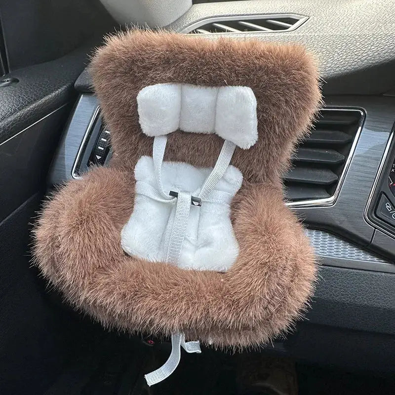 Car doll safety seat in brown plush with white harness for 17cm doll, Simples Market