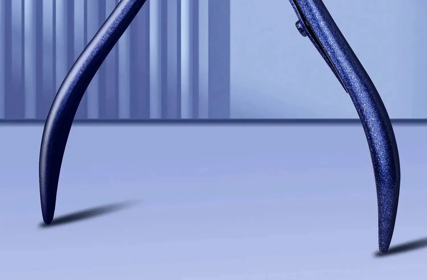 Nail cutter set by Simples Market; blue stainless steel manicure tools with folding bag