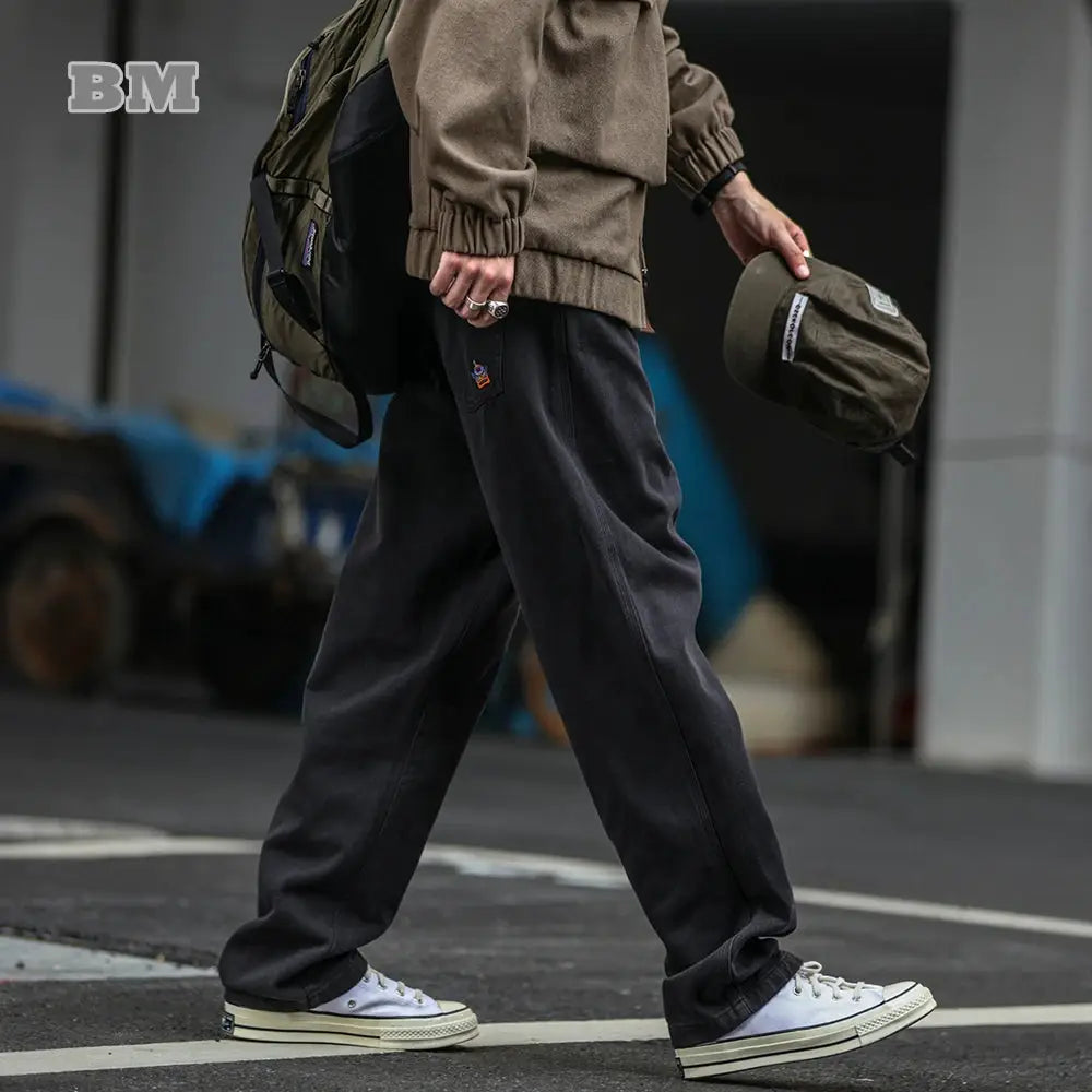 Simples Market cargo pants for men, dark baggy straight-leg trousers with patch detail