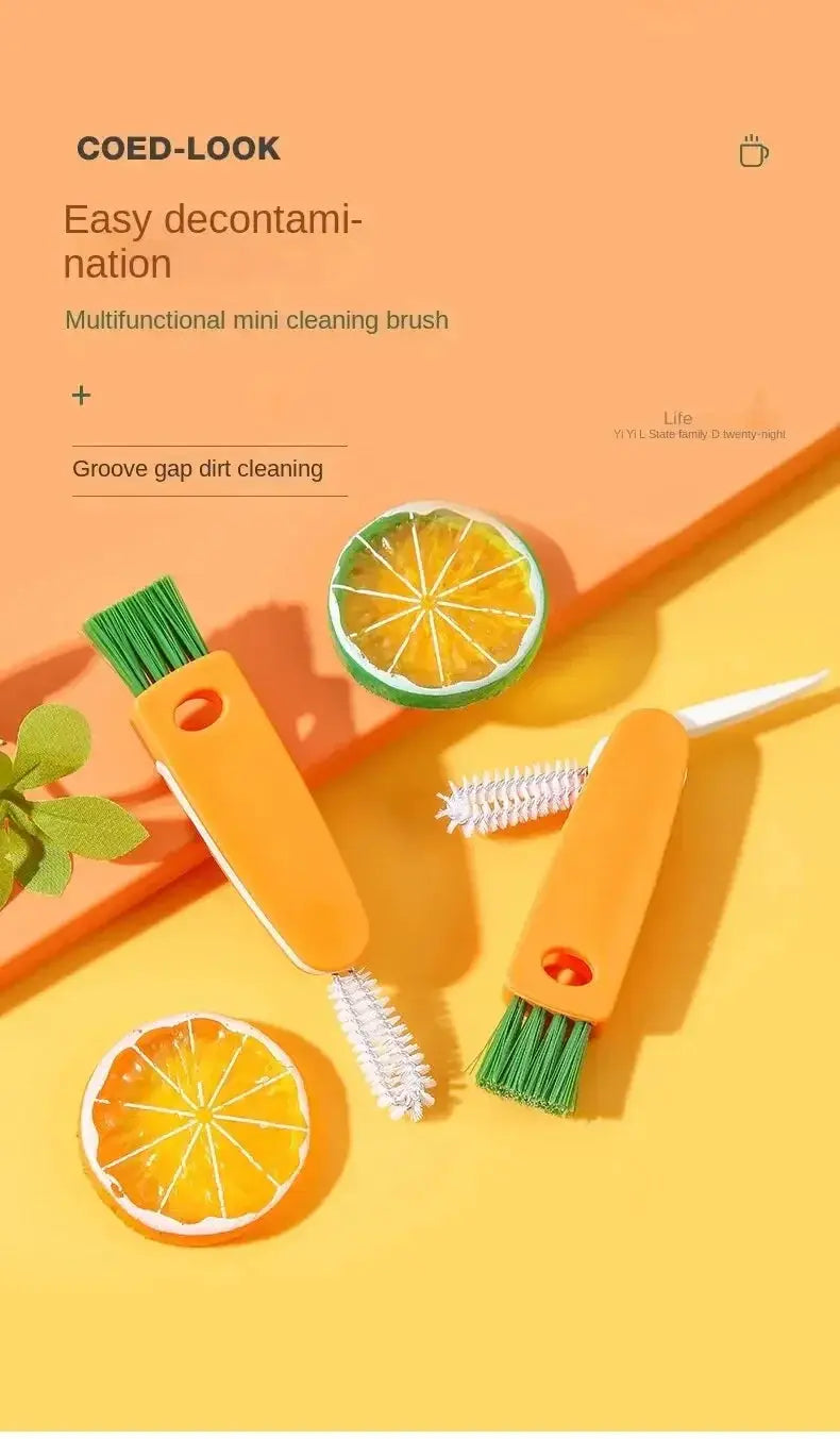 Two orange-handled cleaning brushes with green bristles for bottle and straw cleaning (2 pcs)