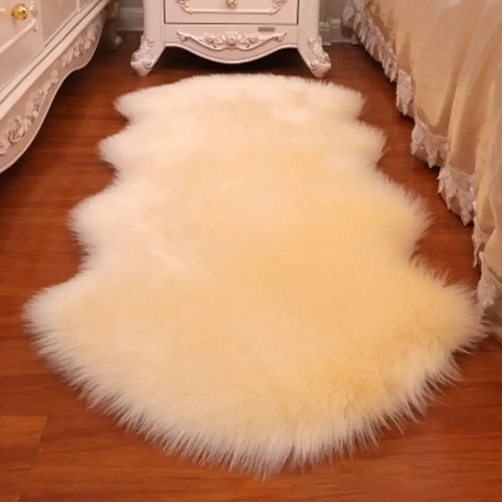 Artificial sheepskin long-hair rug, fluffy white faux fur floor rug for bedroom decor