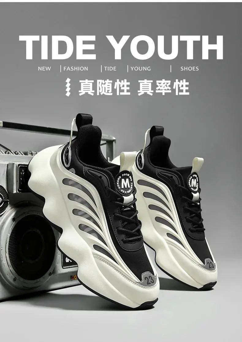 Simples Market men's sneakers in black and white with a wavy sole; two sneakers shown.