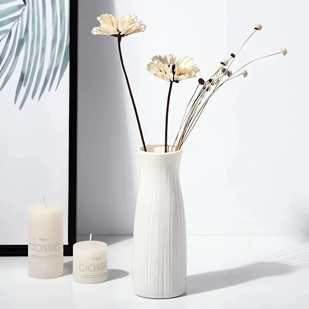 Simples Market Nordic plastic vase, white ribbed tall design with dried flowers