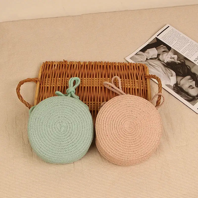 Summer Round Straw Bag for Women Handmade Woven Shoulder Bag Travel Rattan Beach Crossbody Bag