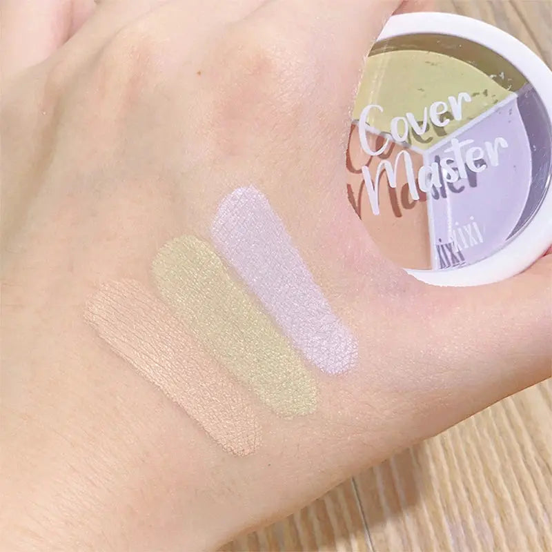 XIXI Pure Holding Makeup Three Color Concealer Palette For Spots Acne Marks Dark Circles Nonstick Powder Finish