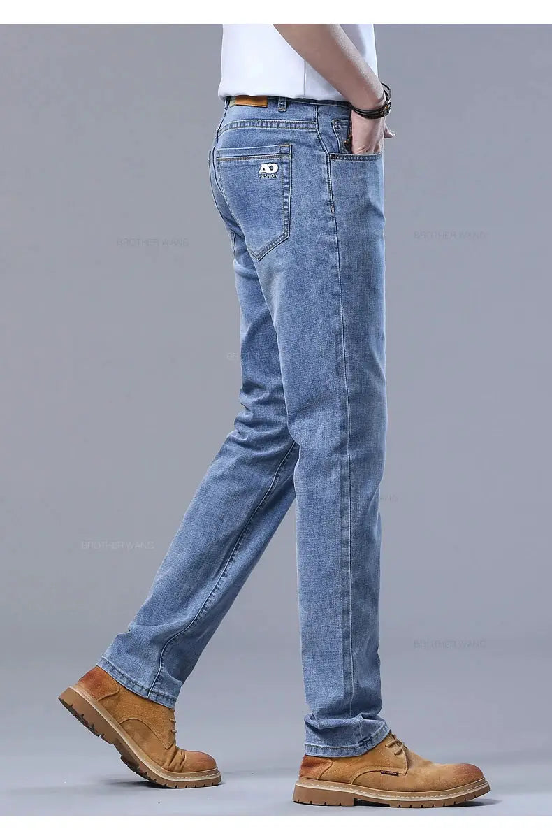 Men's light blue slim denim jeans by Simples Market with stretch, classic five-pocket design