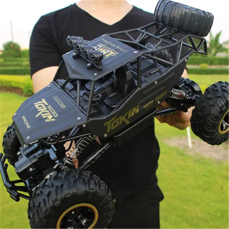 1:12 And 1:16 Scale 4WD RC Car With 2.4GHz Remote Control Off Road Buggy For Boys And Children