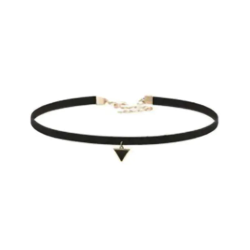 Wholesale Bijoux Love Vintage Triangle Geometry Tattoo Waterdrop Clavicle Choker Necklace For Women Chain Jewelry