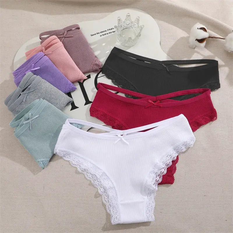 Simples Market 2pcs cotton lace Brazilian briefs for women, low-rise breathable underpants in assorted colors