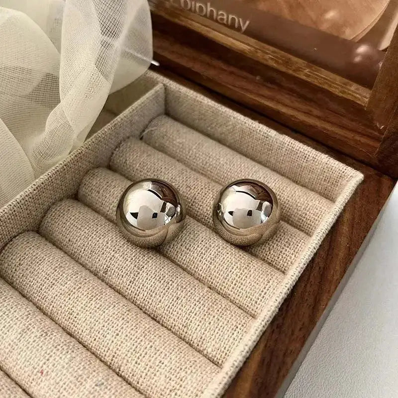 Punk Metal Big Ball Round Stud Earrings For Women Girls 2024 New Simple Fashion Semicircle Geometric Jewelry Gifts