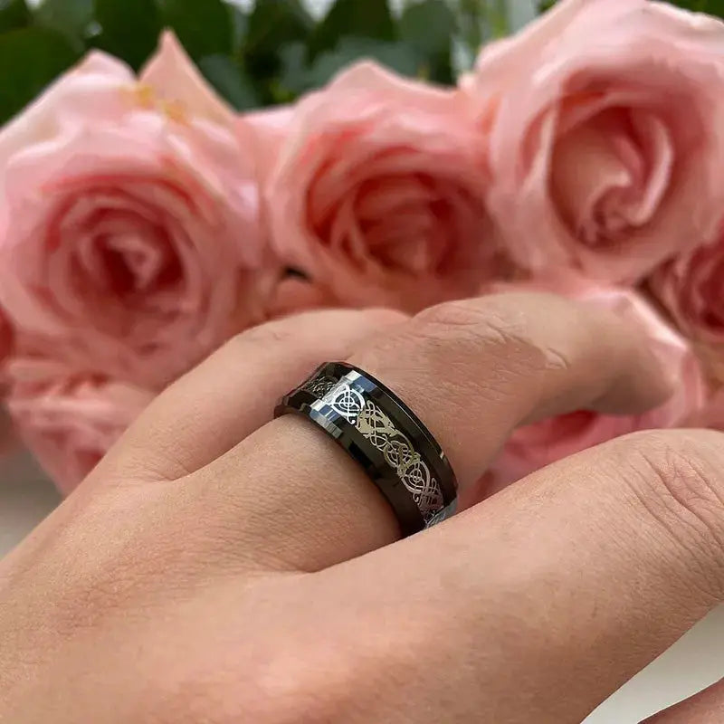 8mm black stainless steel Celtic dragon ring on finger, unisex fashion jewelry