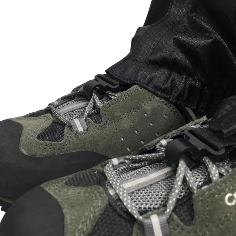 One-piece legging gaiter, waterproof protective leg cover in olive green with gray laces for hiking, trekking and skiing