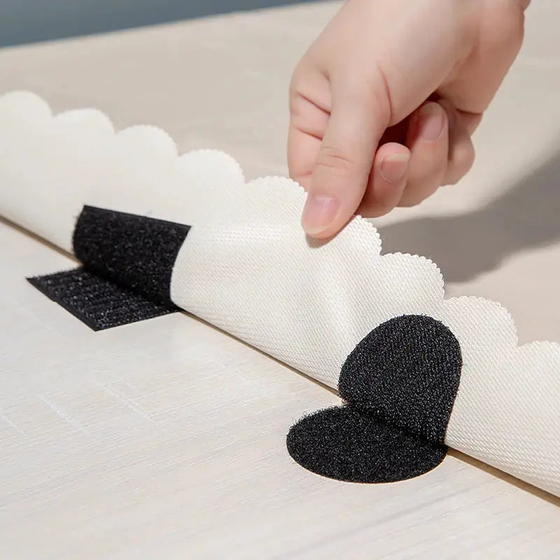 10 Pieces Universal Grippers for Bed Sheets Mattresses Cushions and Blankets 6 Cm Clip Holder Slip Resistant