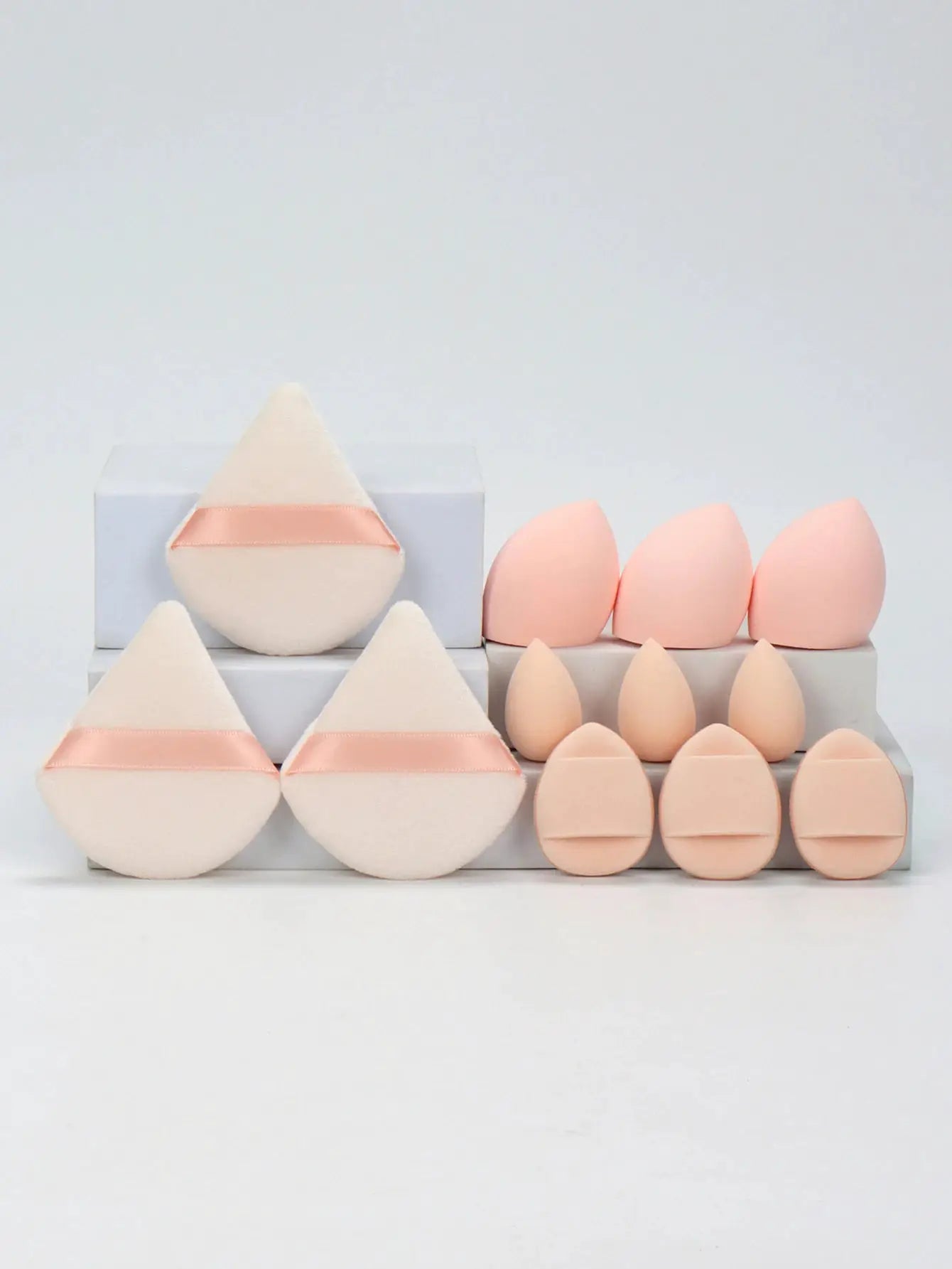 LuminaBeauty 12 Piece Makeup Sponge Set With Powder Puffs Mini Air Cushions Beauty Eggs And Sponges For Flawless Finish
