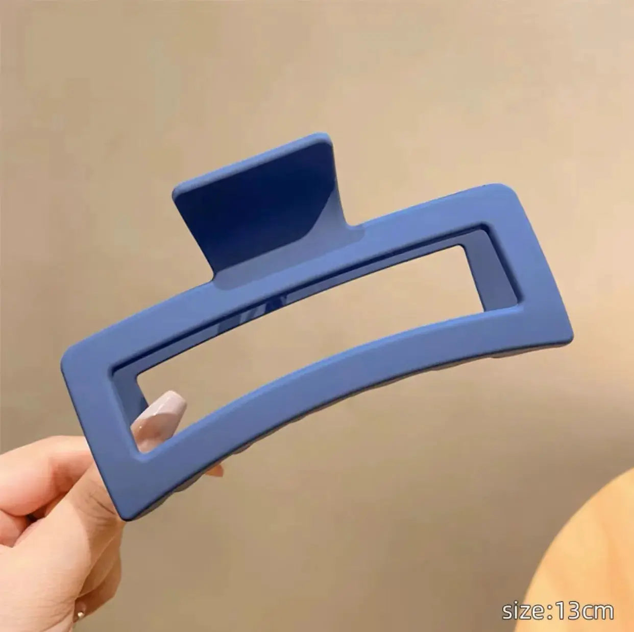 Korean Large Solid Hair Claw Clip Elegant Barrette With Geometric Romantic Design For Women Secure All Hair Types